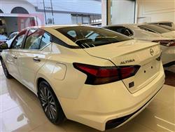 نیسان ئەلتیما